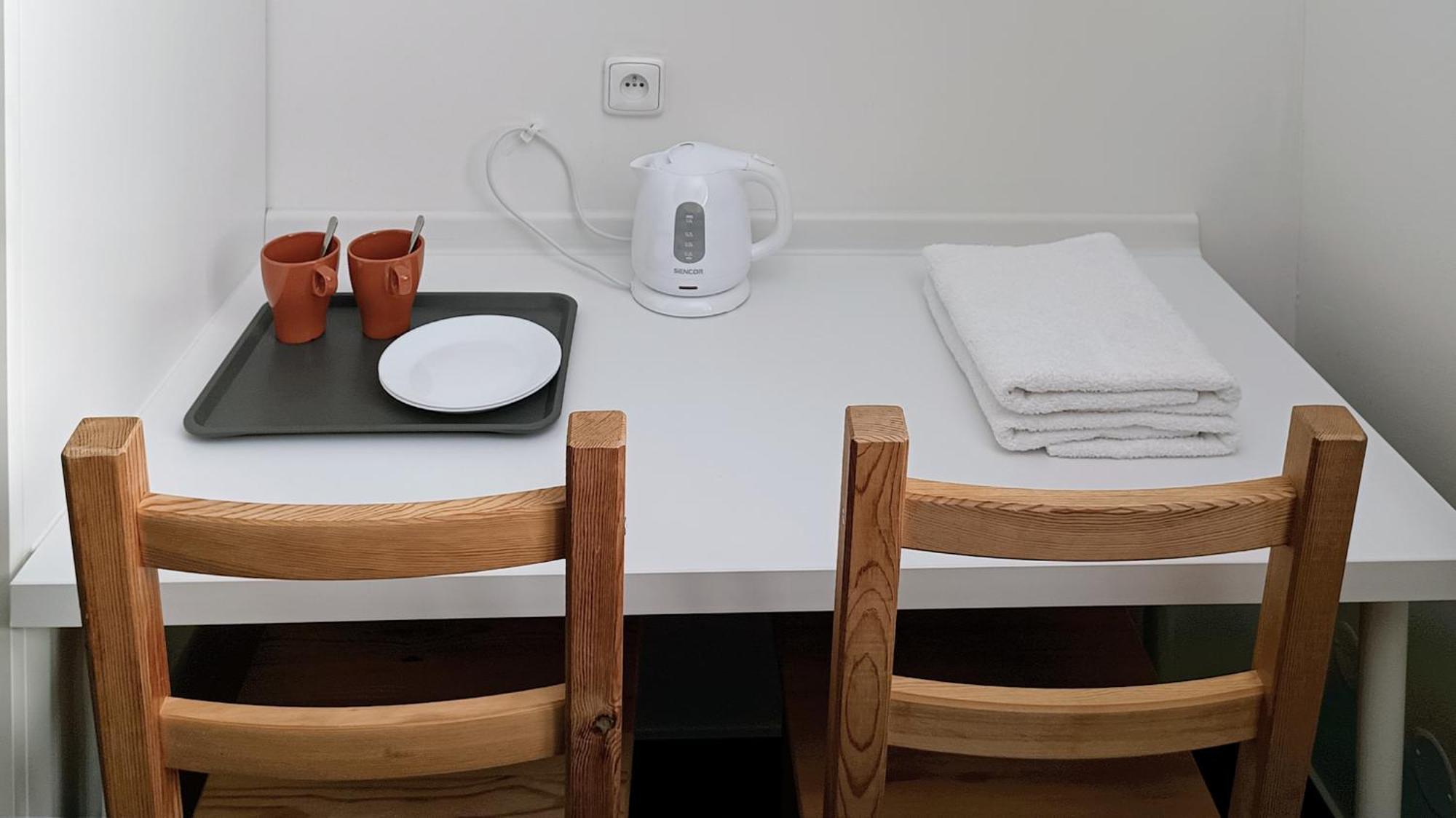 Guest House Prague Airport Экстерьер фото