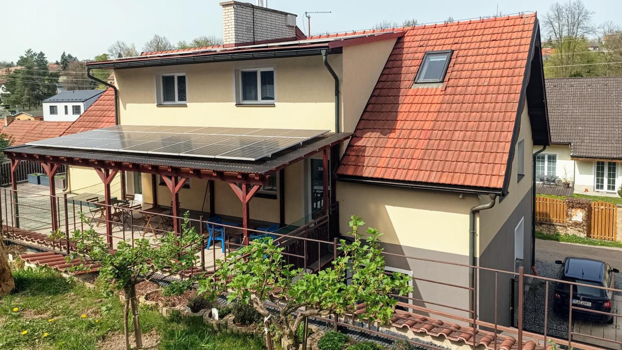 Guest House Prague Airport Экстерьер фото